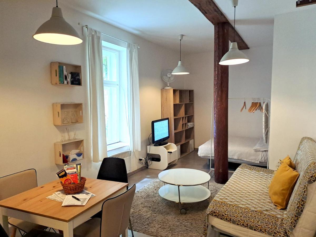 Magnificent Apartment In The Center Of Praga Exterior foto